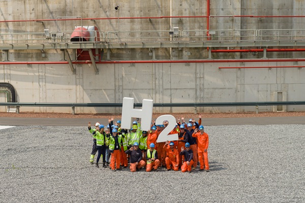 Terminal Zeebrugge team with H2